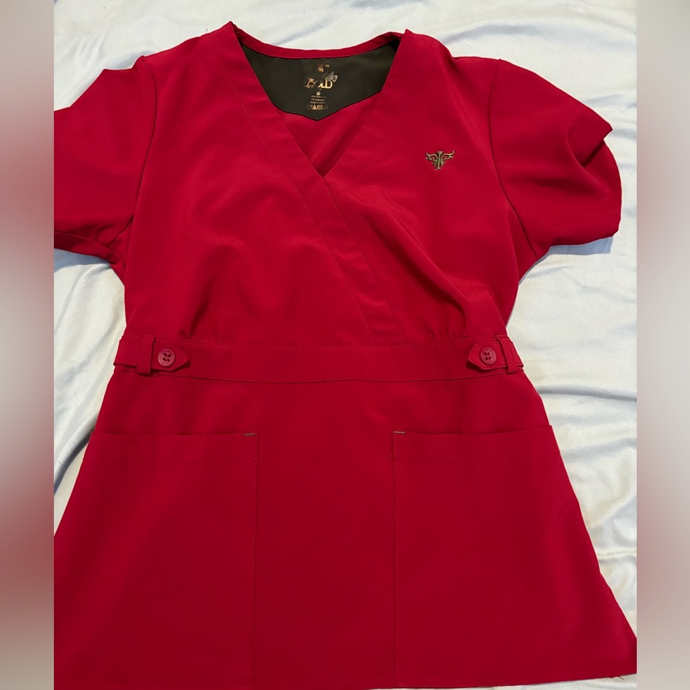 Red scrub set
